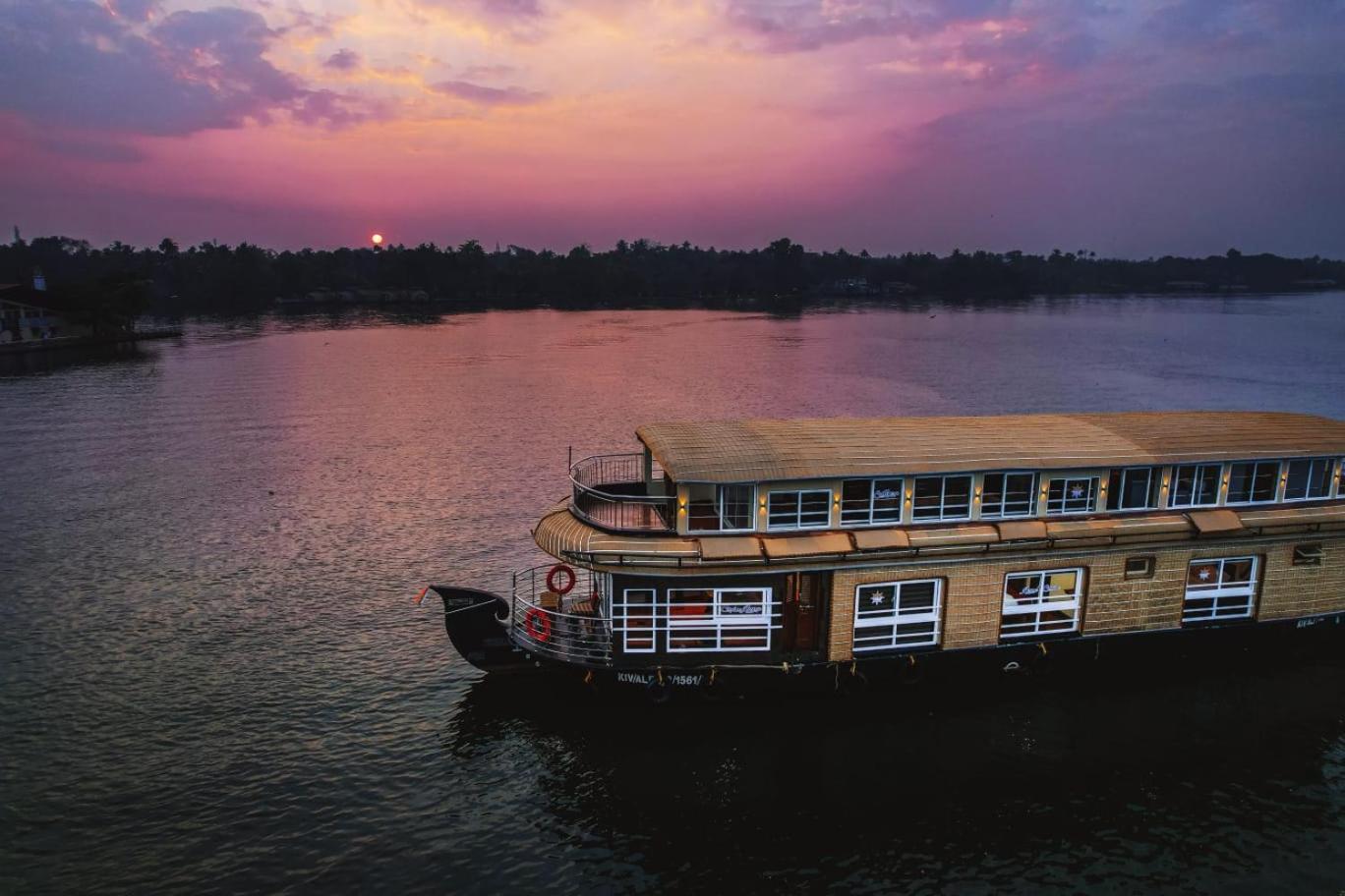 Venice Premium Houseboats Alleppey Alappuzha Exterior foto